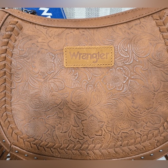 Wrangler Brown Tooled Leather Fringe Shoulder Purse - Picture 3 of 11